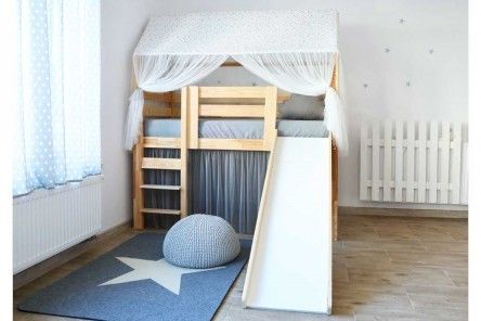 Łóżko domek z antresolą